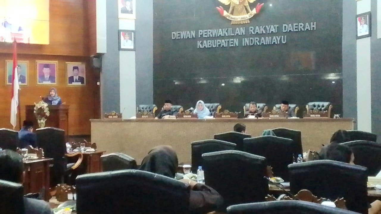 Kedua Kalinya, Walk Out Fraksi PDI Perjuangan dalam Paripurna DPRD Indramayu: Banjir Intrupsi