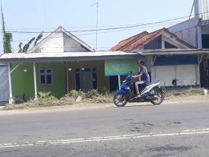 Rumah Kontrakan Bulanan atau Tahunan Lokasi Strategis Pinggir Jalan Raya Tambi
