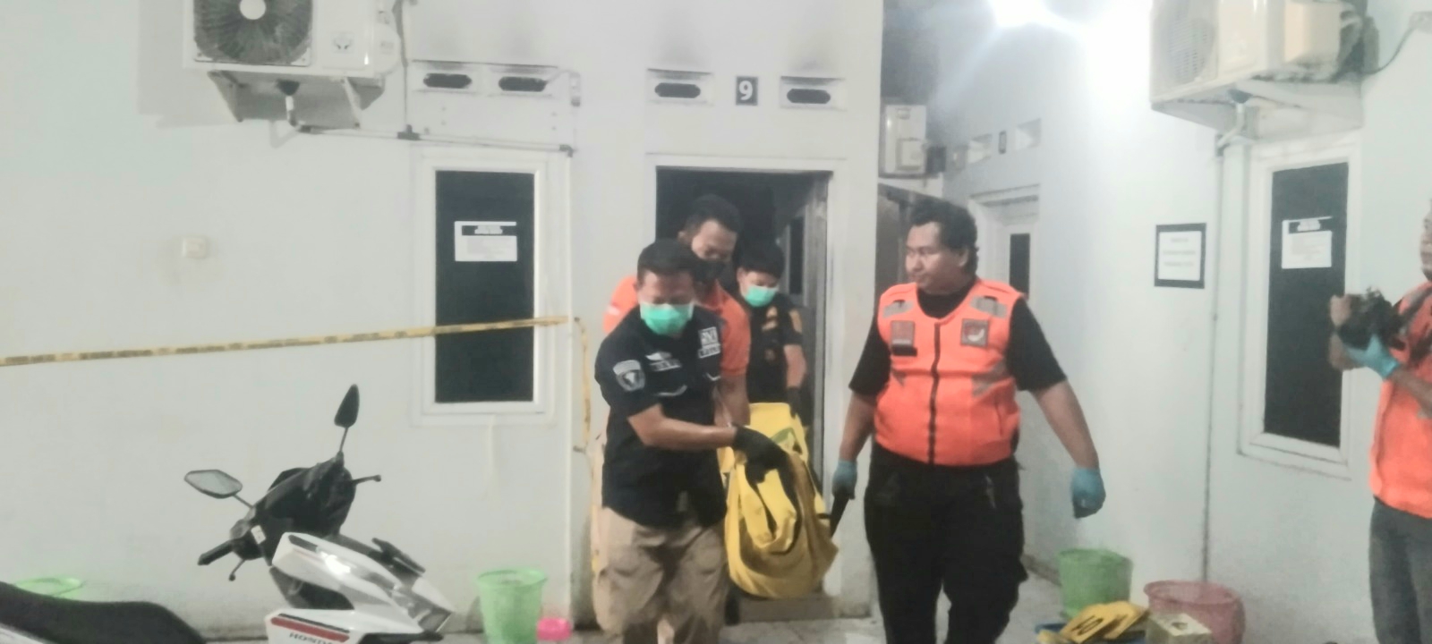 Penemuan Mayat Wanita di Kos-Kosan Singajaya Gegerkan Warga Indramayu