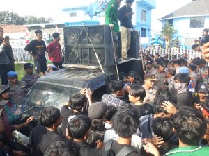 Aliansi Topi Jerami Kembali Gruduk PDAM Kabupaten Indramayu