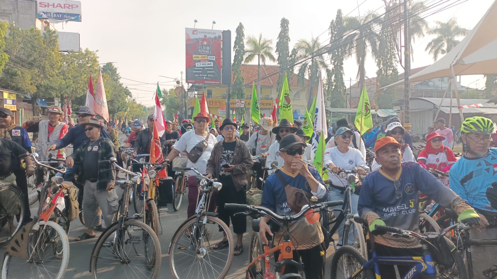 Komunitas Sepeda Indramayu Gelar Gowes Kemerdekaan ke-80, Kampanyekan Gaya Hidup Sehat