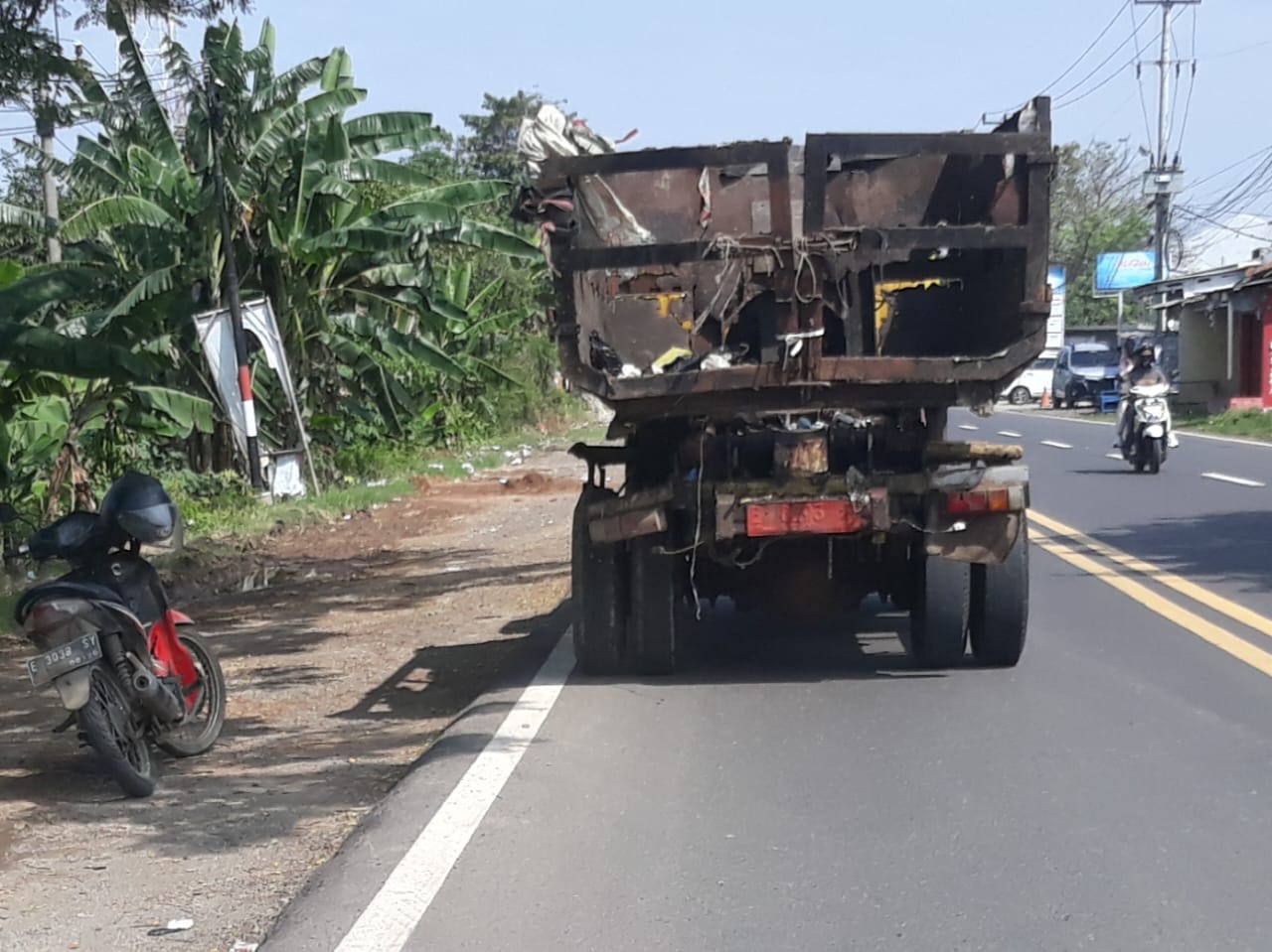 Persoalan sampah di Kabupaten Indramayu menjadi perhatian serius Pemerintah Kabupaten (Pemkab) Indramayu.