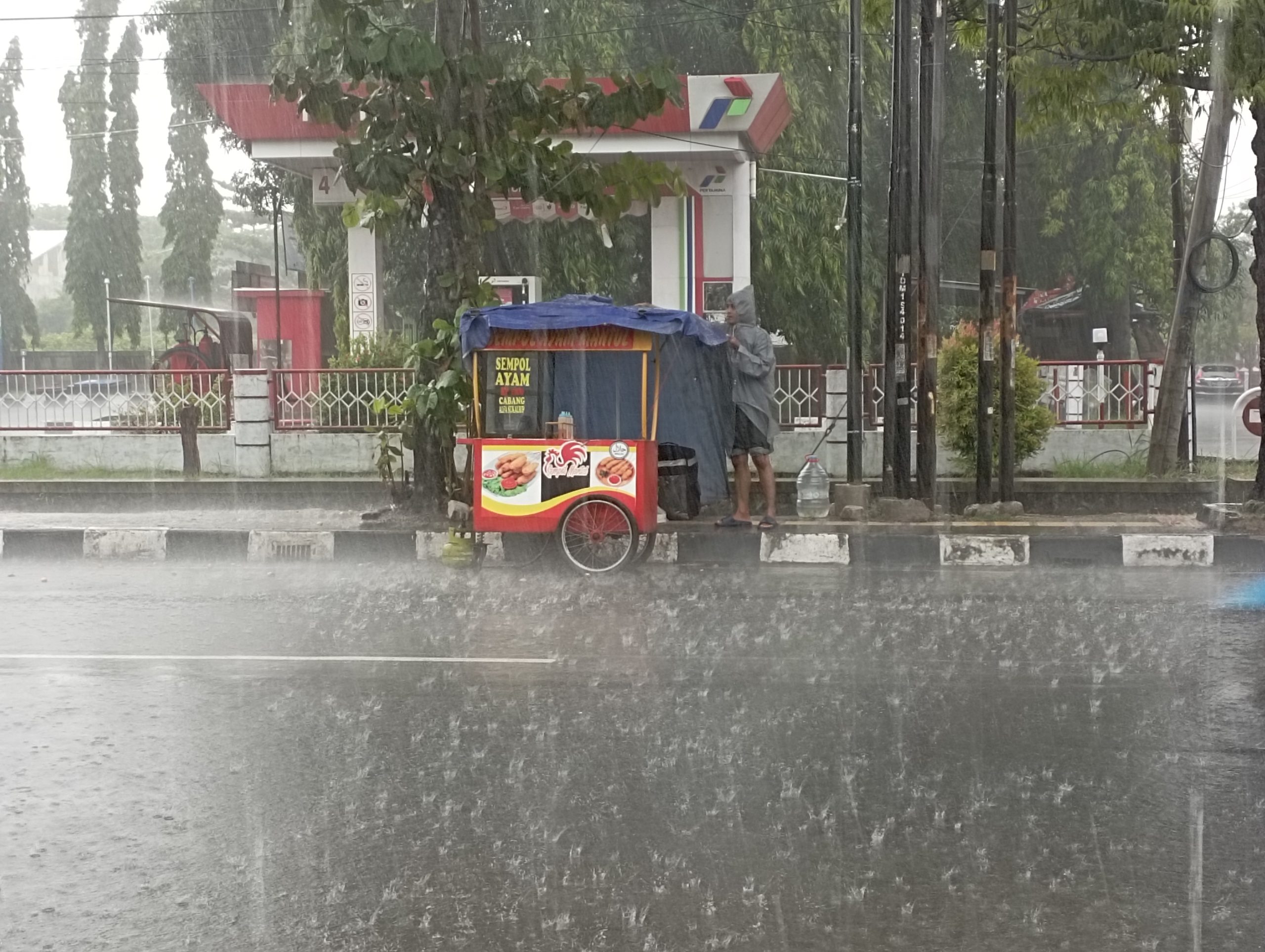 Puncak Musim Hujan Bulan Desember 2025, BMKG Ingatkan Potensi Cuaca Extreme