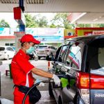 Kebijakan ini berlaku menyeluruh, mencakup jenis BBM bersubsidi maupun non-subsidi di seluruh wilayah Indonesia.