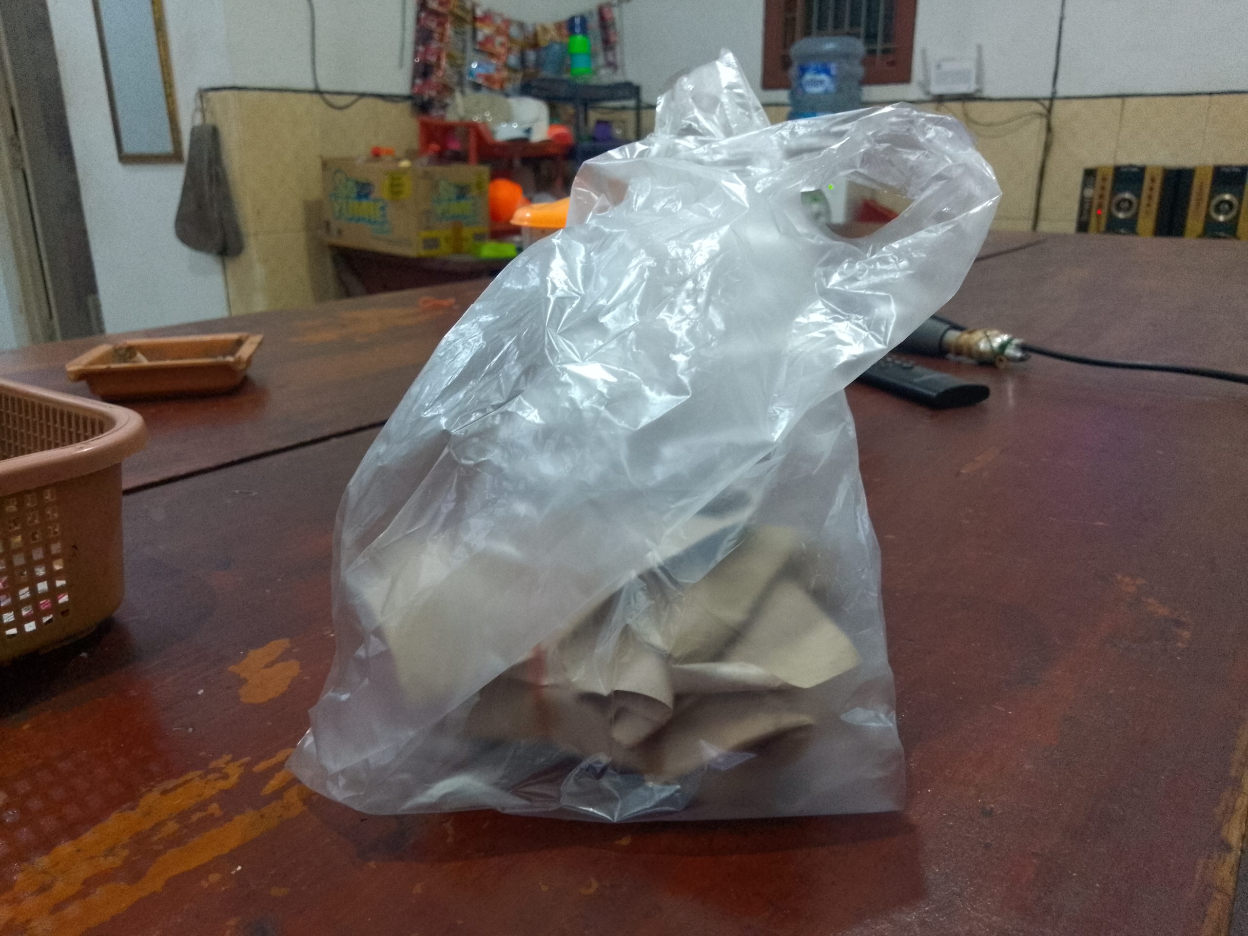 Harga Plastik Kresek Melejit, Pedagang Nasi Kuning di Indramayu Desak Pemerintah Bertindak
