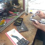 Memperbaiki perangkat lama ternyata bukan sekadar soal hemat, melainkan langkah cerdas menjaga produktivitas.