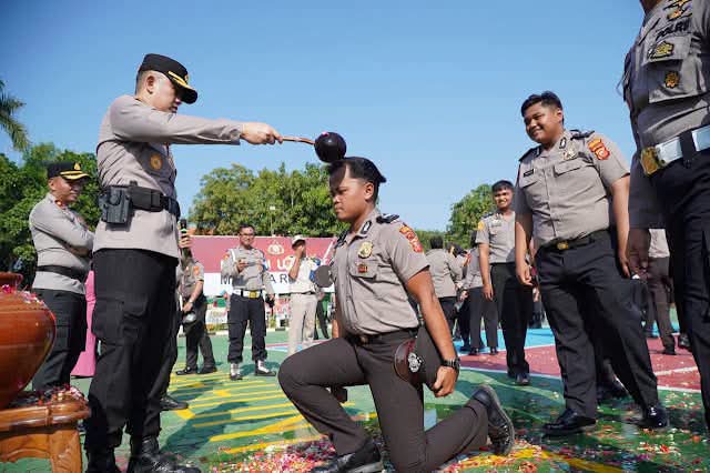 Jelang Hari Bhayangkara,109 Personel Polres Indramayu Naik Pangkat