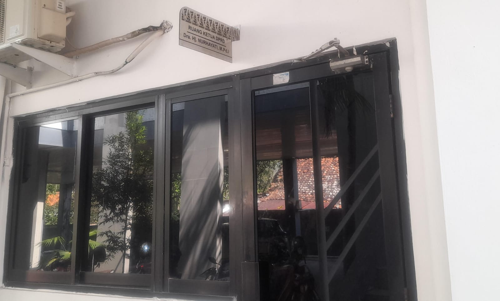 Bongkar, LHKPN Pimpinan Dewan Kabupaten Indramayu Miliki 16 Tanah dan Mobil Mewah