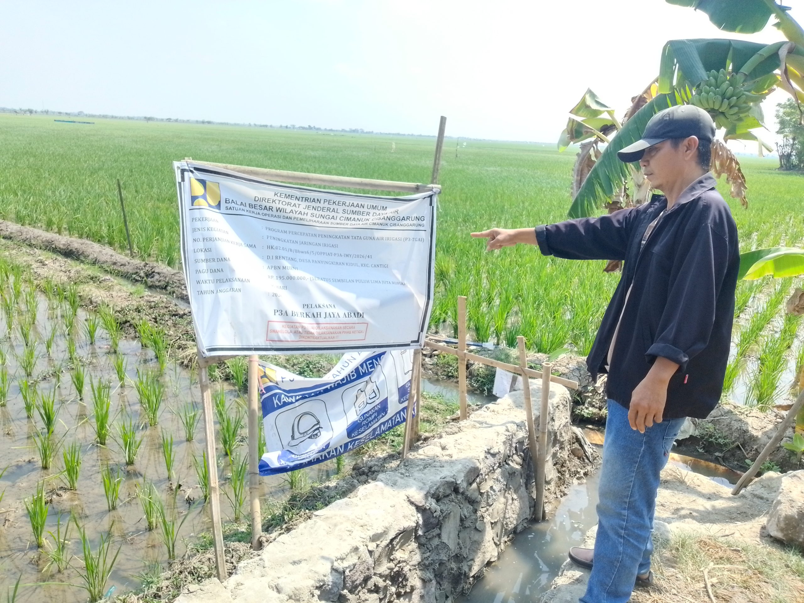 Kondisi tersebut ditemukan saat awak media Terbitjabar.com melakukan kontrol sosial guna memastikan progres pembangunan proyek pemerintah