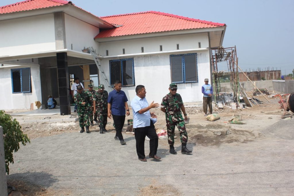 Danrem 063 Sunan Gunung Jati Tinjau Pembangunan Koramil 1618 Cikedung Indramayu